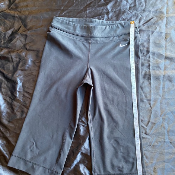 Nike pants & tank top - Picture 10 of 15